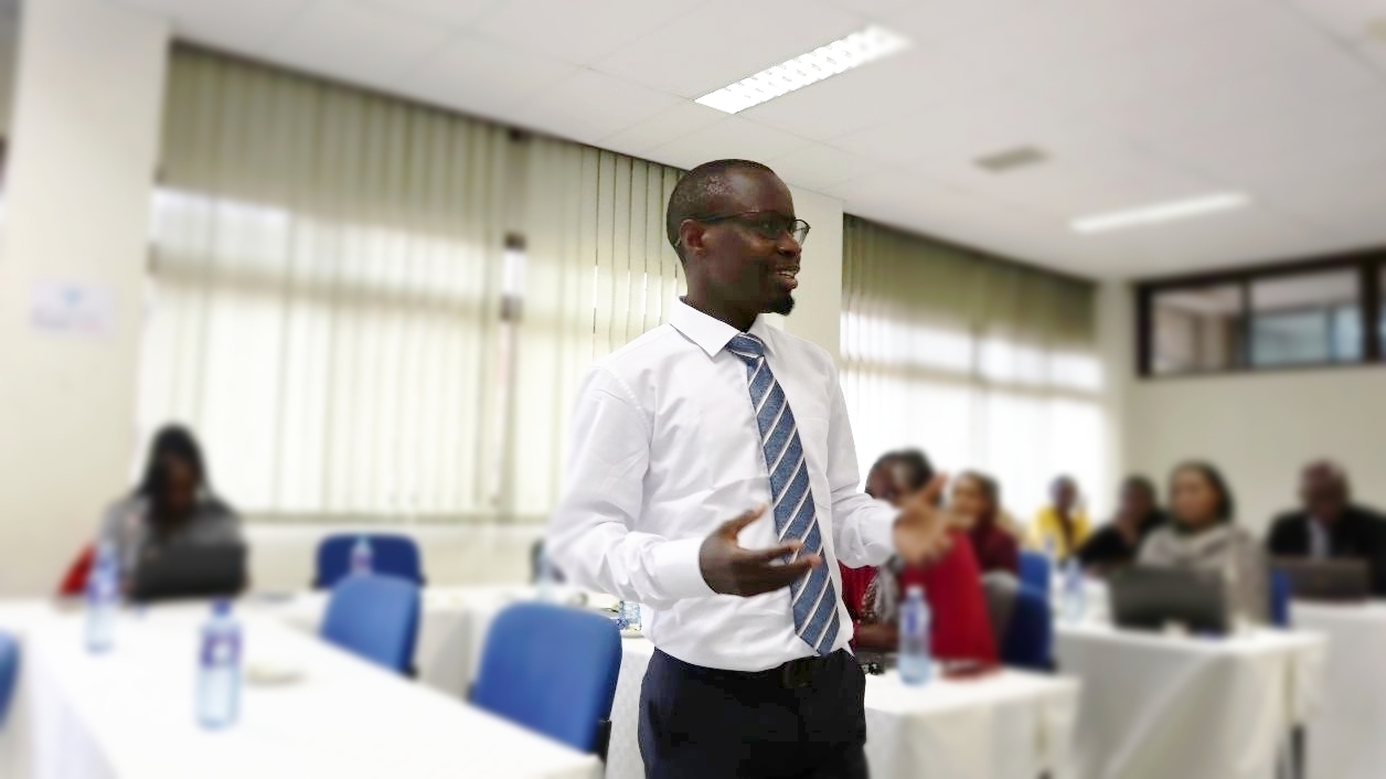 Joseph Kokumu facilitating a session on research ethics